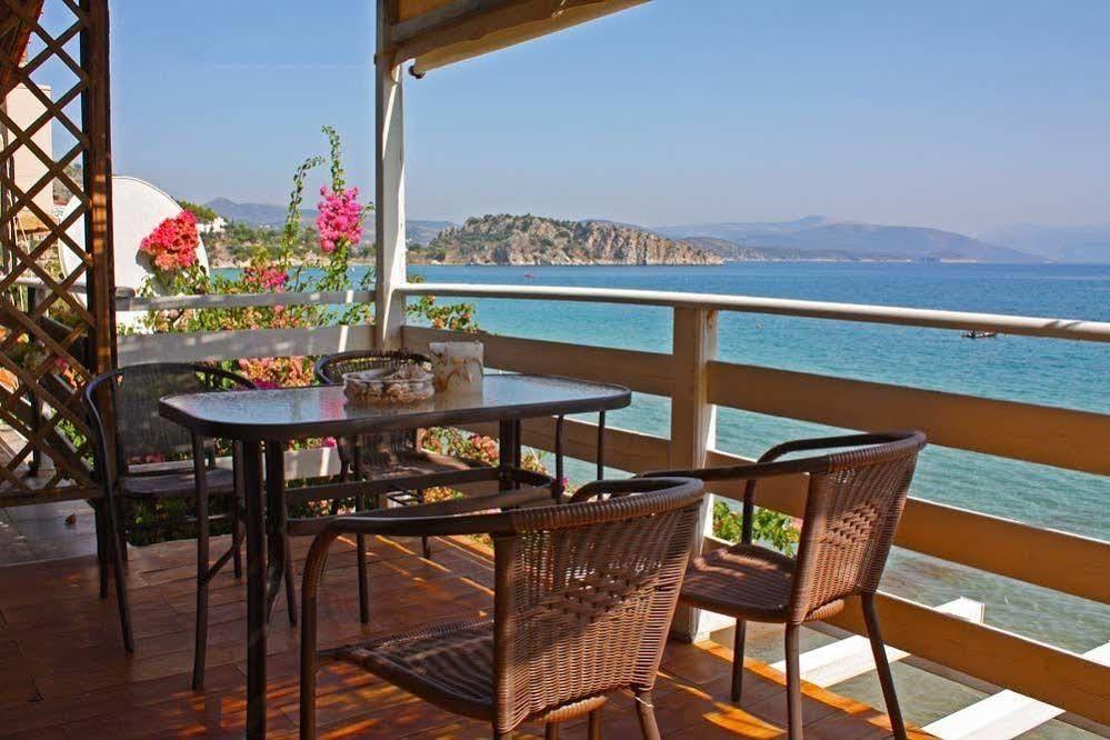 Poseidon Apartments โตโล ภายนอก รูปภาพ