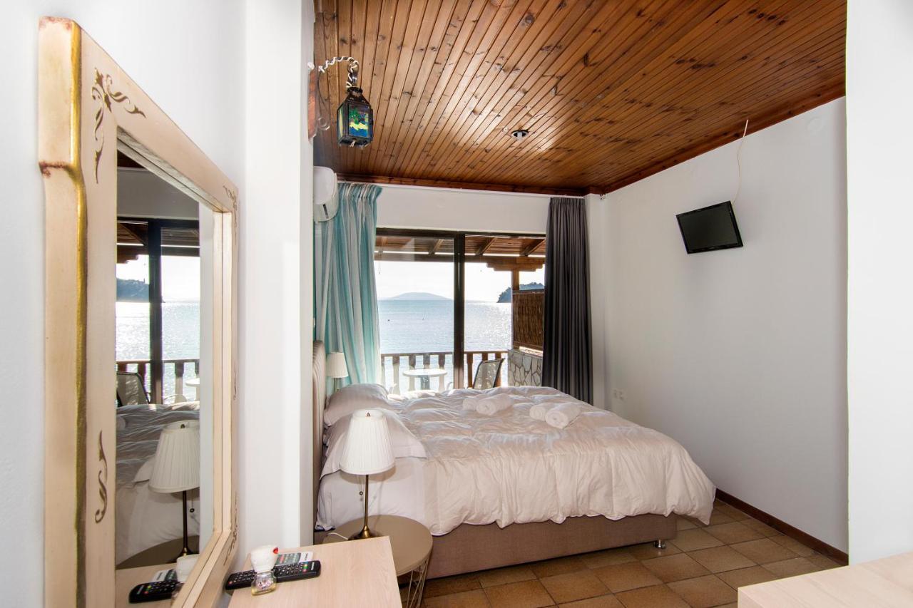 Poseidon Apartments โตโล ภายนอก รูปภาพ